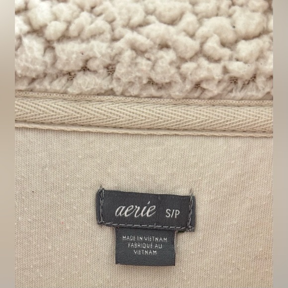 Aerie Women’s White Sherpa Fleece 1/4 Button Up Sweater - Size S - Picture 7 of 8